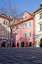 Merchant's Yard Hotel Prague